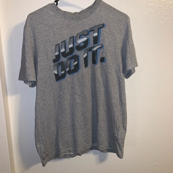 Nike Dri-fit T-shirt - Picture 1 of 1